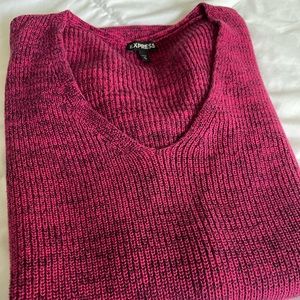 Express Women's red Knit 3/4 Sleeve Oversized Sweater V-neck - M